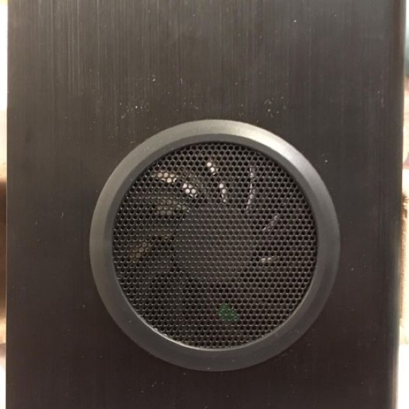 startech.com superspeed usb 3.0 - 3.5in SATA HDD enclosure with fan - Picture 5 of 8